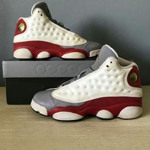 Jordan 13s grey toe retro